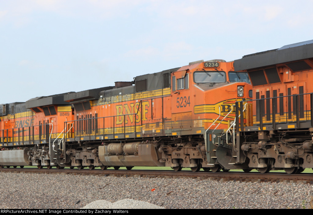 BNSF 5234 8049